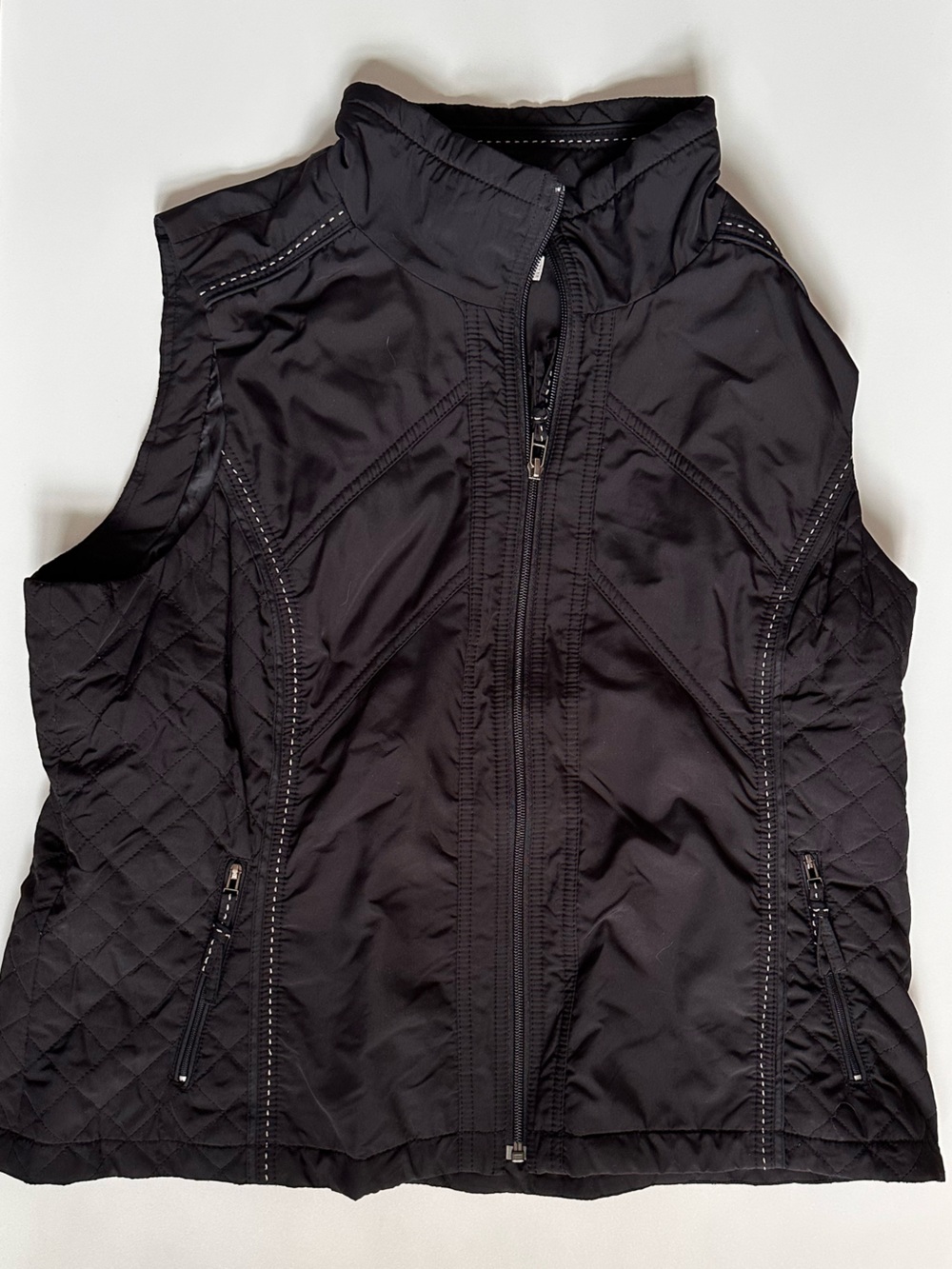 Coldwater Creek Women's Black Quilted Puffer Vest with Zip Pockets